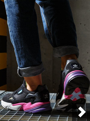 adidas Falcon